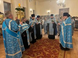 Канун праздника Введения во храм Пресвятой Богородицы